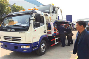 仙游汽车道路救援拖车价格